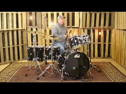 DW Collectors SSC Maple Solid Black Drum Set - 22, 10, 12, 14, 16 - SO#1142420