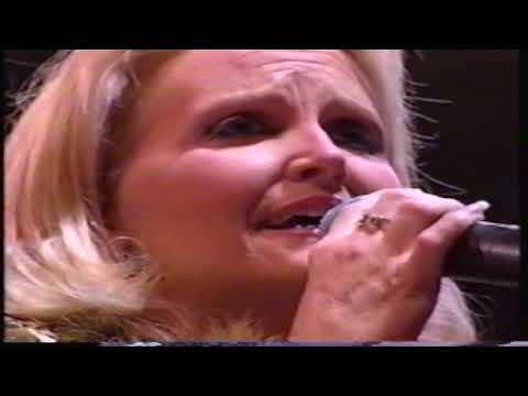 2001-09-11 NQC Tuesday - Karen Peck & New River