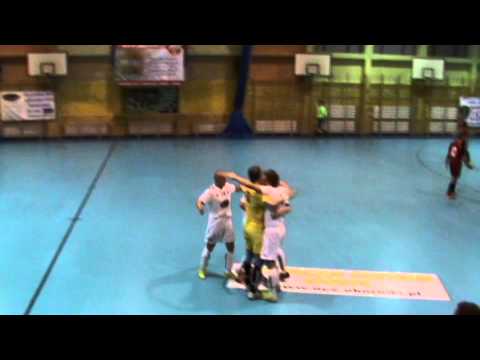 1/32 HPP . K.S. Auto Wicherek Oborniki - Red Dragons Pniewy (6-4) - skrót meczu (17.12.2012)