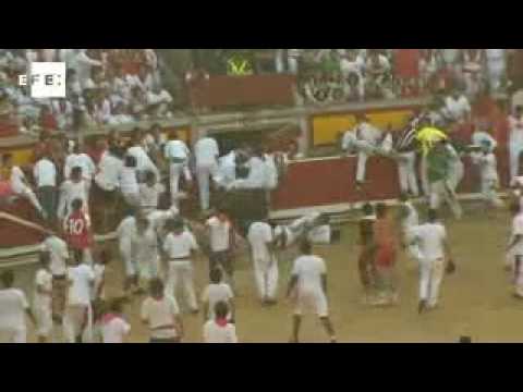 July 14 2010 encierro with Jandilla bulls in Pamplona