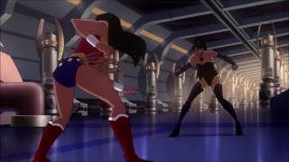 Wonder Woman VS Superwoman