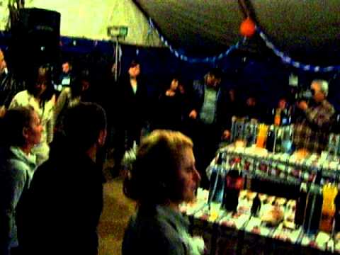 Formaţia Sonoris Sol.Aura şi Ionuţ Predescu - Live Livezile 1