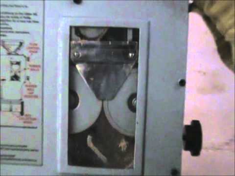 Demonstration of paddy dehusker