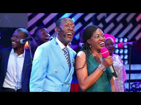 Amaka ga Kitiibwa---Performed by the Kaddu Family and Friends.