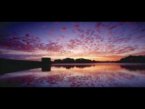 He-Lux - The Dream Pod