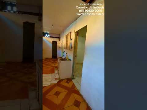 Casa com 3 Quartos + Kit Lateral | Quadra 10 do Paranoá | Próxima à Praça Central