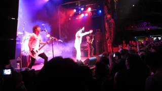 L.A. Guns - Hollywood&#39;s Burning