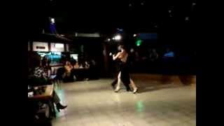 MENDOZA - CARLA COMPAGNONI Y FRANCO ANDRADA.- Milonga con Ana y Luis.