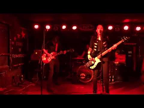 THE LYKES Live @Cologne MTC – Elevator Ride