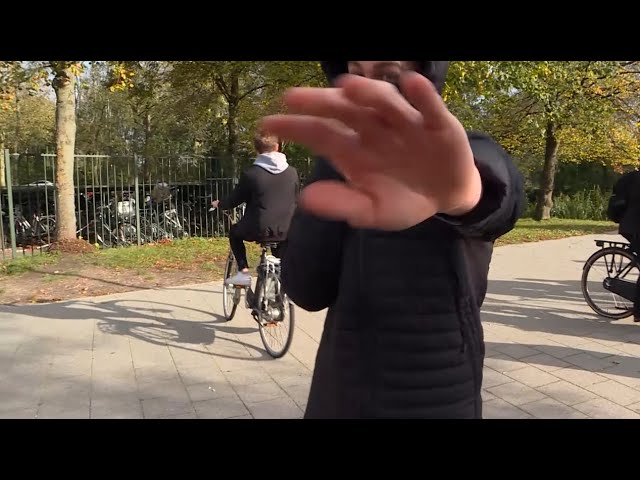 Scholier vs. cameraman PowNed: Opk*nkeren