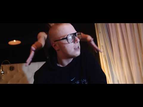 Beteo - Czego?! (prod. Kubi Producent) [official video]
