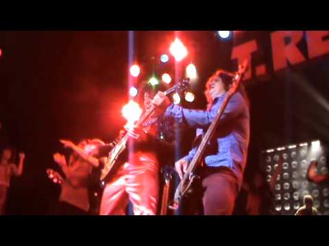 Llandyll Gove as Marc Bolan in 20th Century Boy Musical