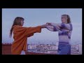 Lewis OfMan - Las Bañistas