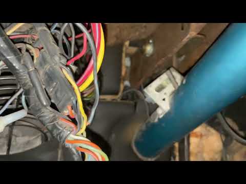 Shawn's 1963 Mercury Monterey - no power to flasher, new bulbs, light check; Wiper Blades