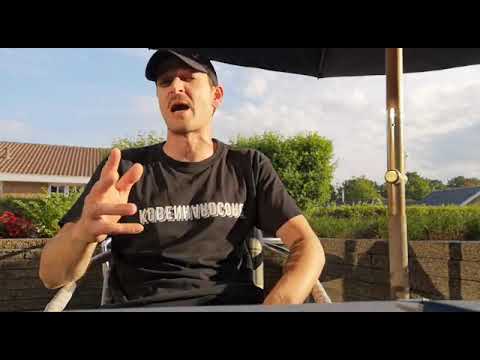 PECKERHEAD presents his album Dreams & Doubts