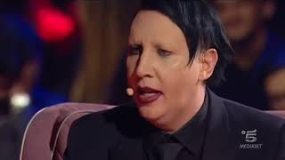 Marilyn Manson Music - Interview + Sweet Dreams (Acoustic)