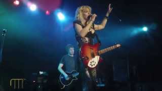 Courtney Love - Asking For It - Live in Petaluma