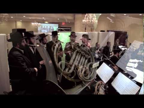Symphony of Sound Shira Choir and Yumi Lowy - An Aaron Teitelbaum Production