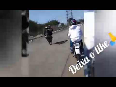 MC modelo e MC kabeça  (ronco do motor)