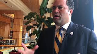 Ben Jealous envia mensaje a empresarios hispanos de Maryland