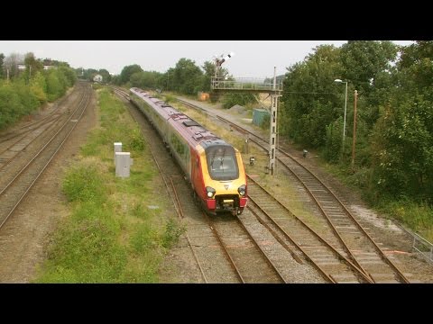 Half an Hour at (53) - Holywell Junction / Greenfield 8.8.2014 - Class 150 158 175 221