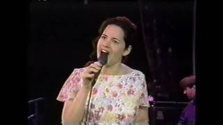 Natalie Merchant Live on The Rosie O&#39;Donnell Show + Interview - May 19, 1998 (Kind &amp; Generous)