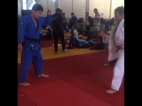 【#柔道26】#shorts 右利きで相手を崩して、一本背負いRight-handed and one carrying back after breaking down opponent