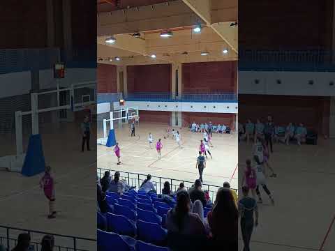 OKK PARAĆIN-KK TEMNIĆ RKSCSU19 JUNIORKE detalji i završnica utakmice