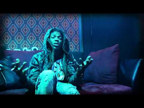 Clyde Jones Martian (In Studio)