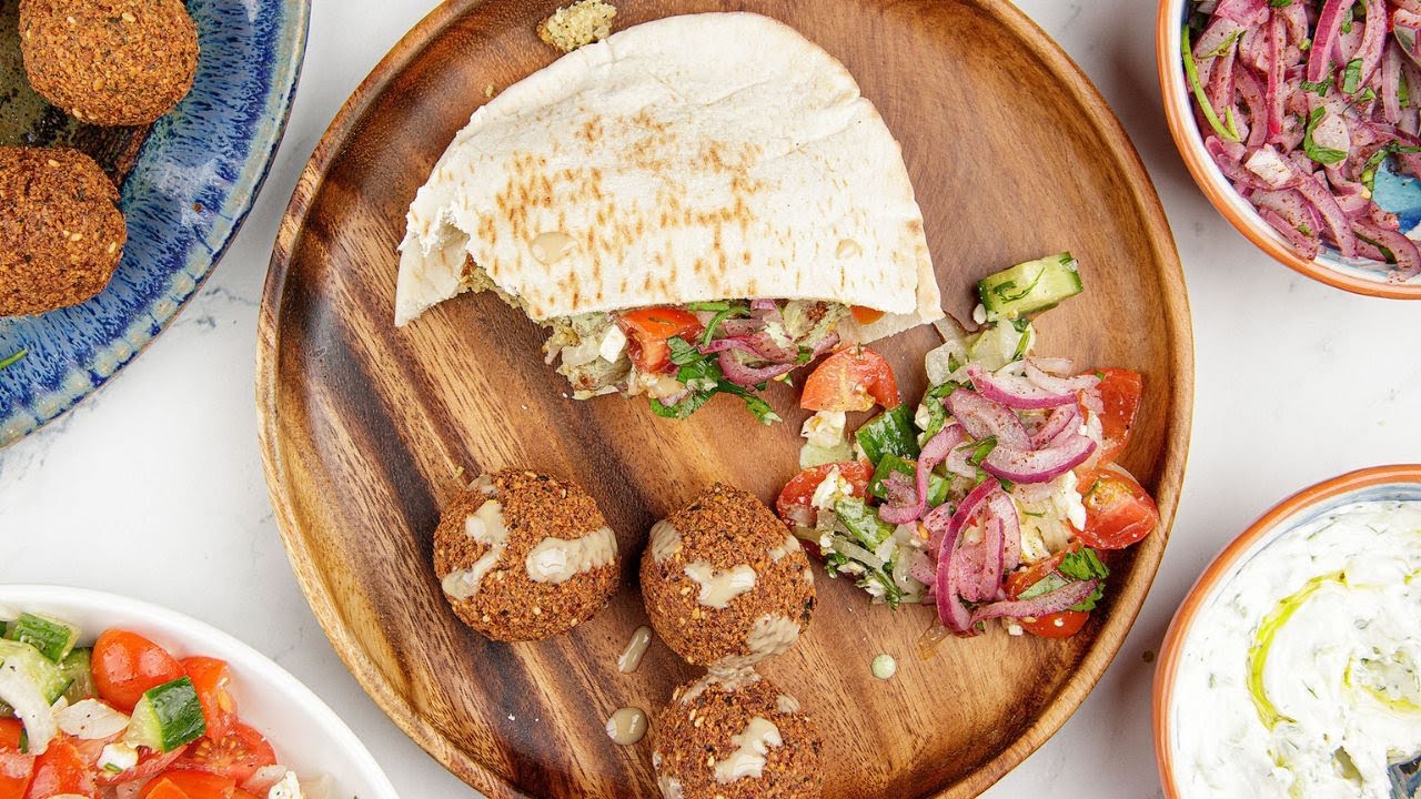 Falafel Pita Sandwich with Tahini Sauce video thumbnail