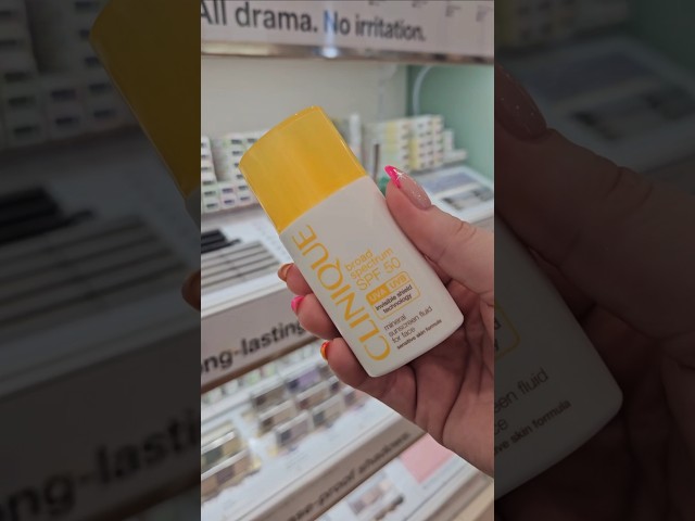 Vídeo relacionado con MINERAL SUNSCREEN FLUID FACE SPF50 30 ML. CLINIQUE