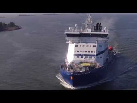 Building of icebreaker Polaris