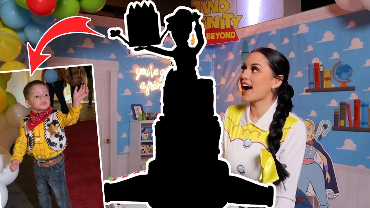 MAKING BABY G's HUGE TOY STORY CAKE! / CAKEMAS EP. 3