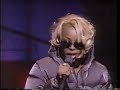 Mary J Blige PERFORMING BE HAPPY LIVE At The Apollo
