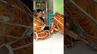 Download lagu kendang pencak silat kayu nangka mendarat dgn selamat Di Mi purabaya SUKABUMI mp3 Download lagu kendang pencak silat kayu nangka mendarat dgn selamat Di Mi purabaya SUKABUMI mp3