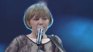 Grace VanderWaal - &quot;Light The Sky&quot; (Live at The Special Olympics Closing Ceremony 2017)
