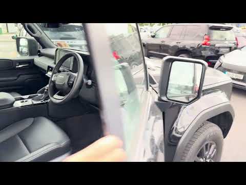 Toyota Land Cruiser 2.8 LWB Auto with VAT Invoice - Image 2