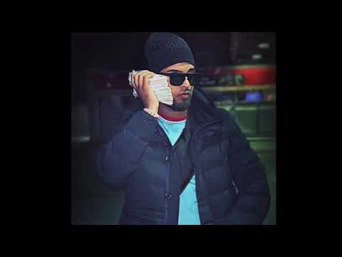 Larry 44 x Xabski - Mickey Mouse (LEAK)