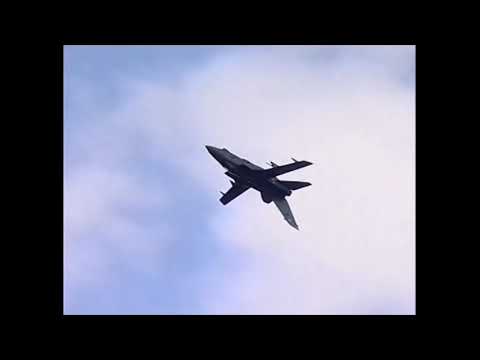 Amazing Tornado Jet display Display with awesome informative commentary