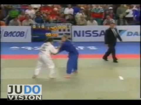 JUDO 1997 European Championships: Karin Kienhuis (NED) - Anna Lamfalusy (HUN)