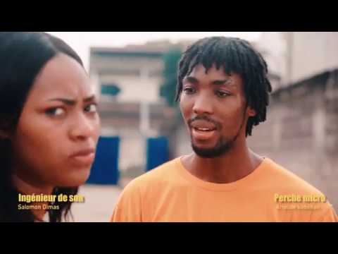 SA C KOI SA ENKOR - ELLE HUMILIE SON PETIT AMI DANS LA RUE