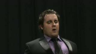 MICHAEL SPYRES Pourquoi me reveiller (Massenet's Werther)