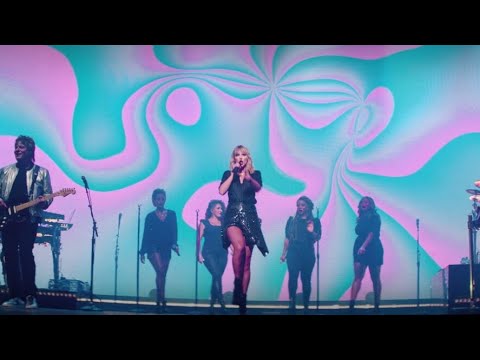 Taylor Swift - You Need To Calm Down (Live From Paris)