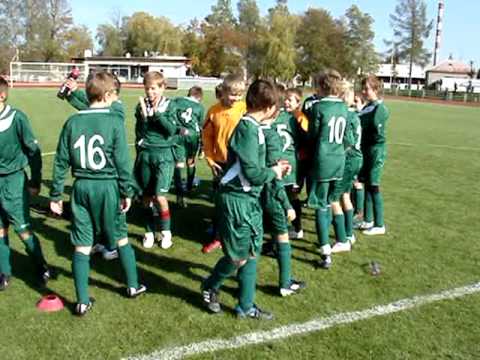 Fotbal Svitavy 2000   vítězný pokřik s Chrudimí