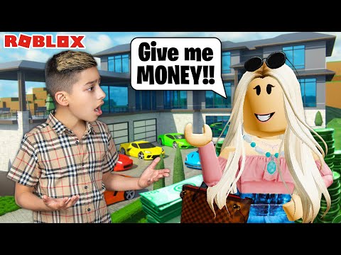 Ferran's Girlfriend Spends All His Money on Roblox Brookhaven!! | Royalty Gaming