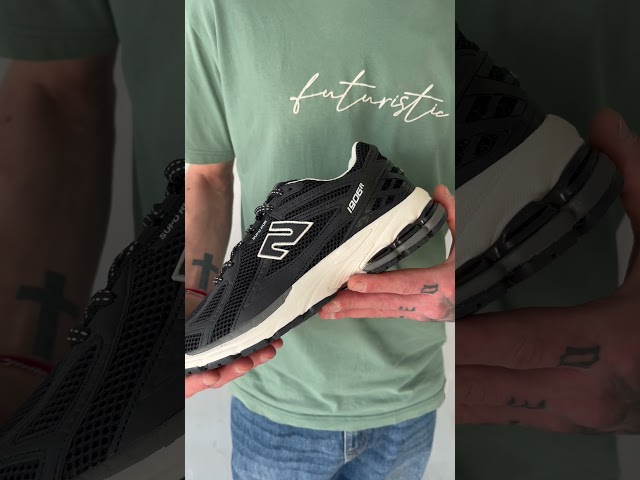 Чоботи жіночі шкіряні байка хутро 592641 Чорний Кросівки чоловічі 588934 Чорні