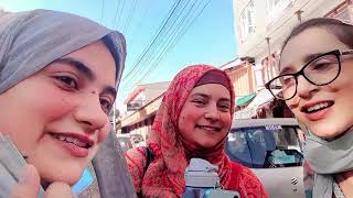 Meeting beautiful women of Srinagar #Kashmir Diaries#2