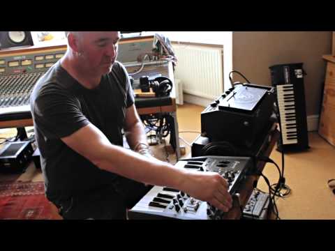 Artist & ARTURIA #19 - Adrian Utley (Portishead) meets the MiniBrute