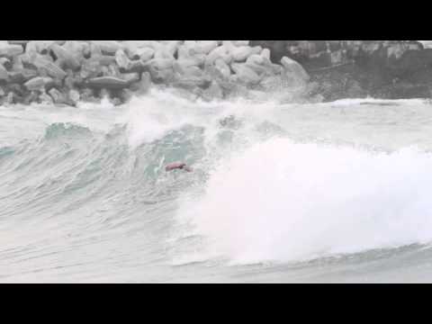 Oman Surfers Storm Surge! 1