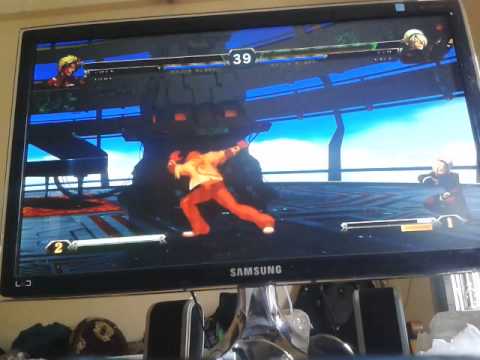 KOF XIII : Critical Hit vs FReeZer (FT10)